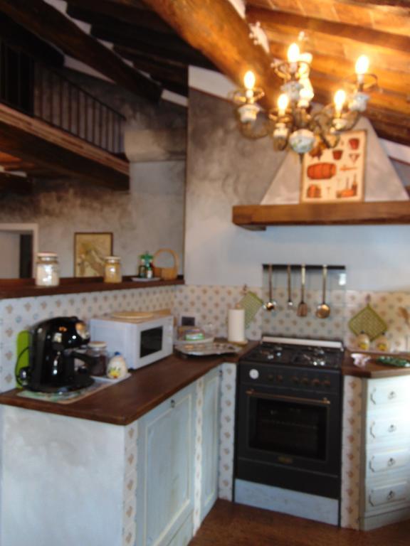 Apartamento Domus Ghibellinae- Fonte Di San Benedetto Cortona Habitación foto