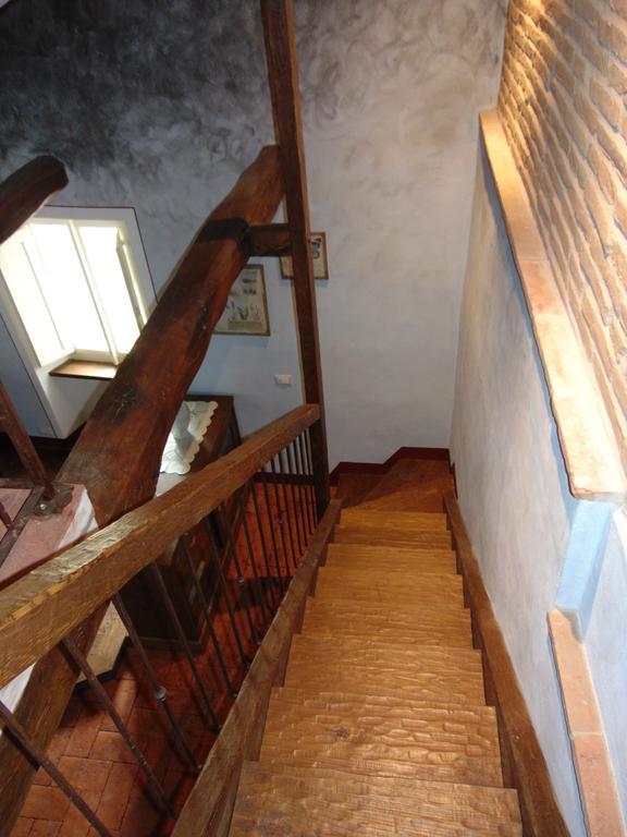 Apartamento Domus Ghibellinae- Fonte Di San Benedetto Cortona Habitación foto